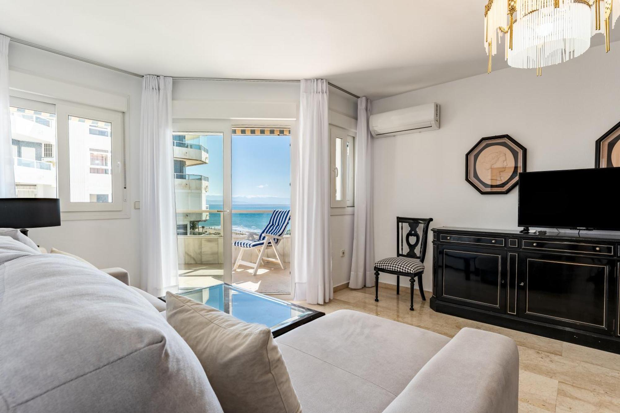 Ferienwohnung Tropico Carihuela View & Parking Torremolinos Exterior foto