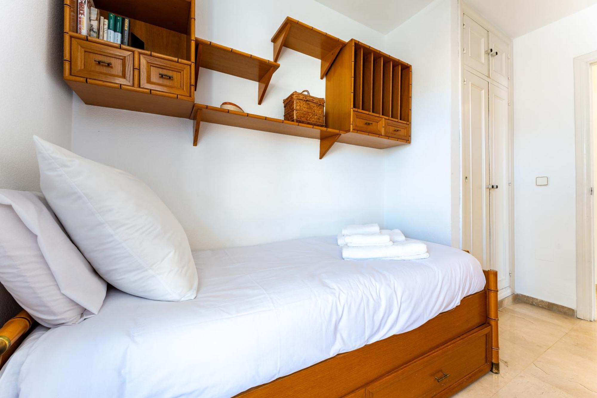 Ferienwohnung Tropico Carihuela View & Parking Torremolinos Exterior foto