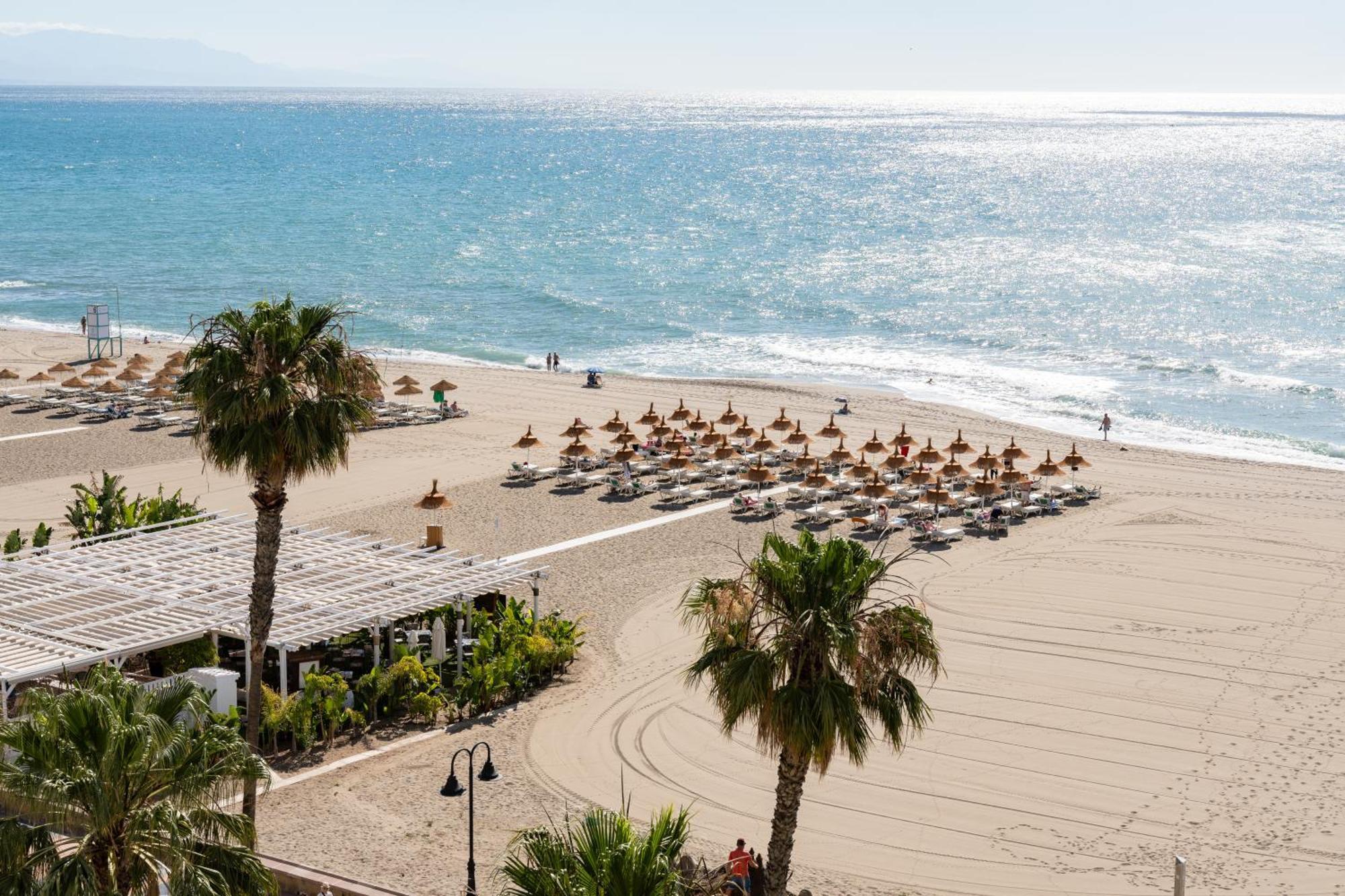 Ferienwohnung Tropico Carihuela View & Parking Torremolinos Exterior foto